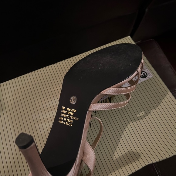 Bundle Shoe Sale - Picture 5 of 16